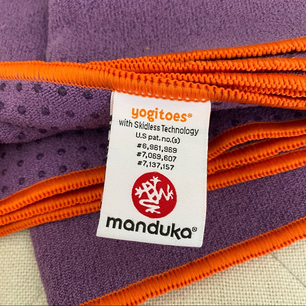 Manduka • Yogitoes • Skidless • Yoga Towel